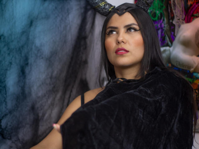 TayloorQueen - Sexe cam en vivo - 8988180