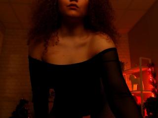 MirandaSilk - Live sex cam - 8998932