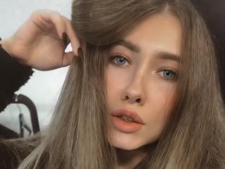 AmeliyaRoxy - Live porn & sex cam - 8999052