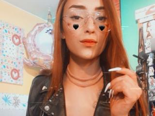 LaureenBroke - Live sex cam - 9004300