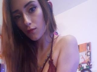 LaureenBroke - Live sex cam - 9004424