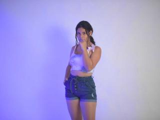 Go Adult Chat Model SofiaEvanns