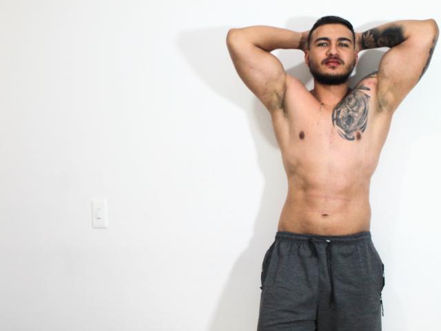 NickAndVanessa - Sexe cam en vivo - 9013652