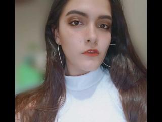 ChristineHeel - Live sexe cam - 9015836