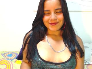 YourHotLoveGirl - Sexe cam en vivo - 9016036