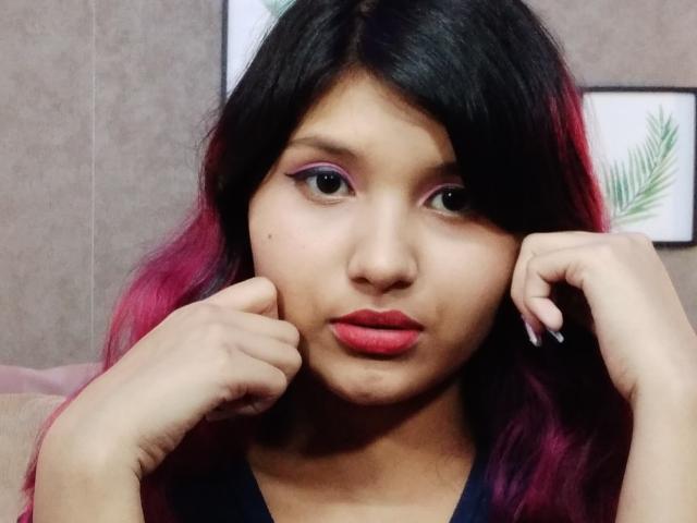 ShairaBeauty - Live sex cam - 9022724