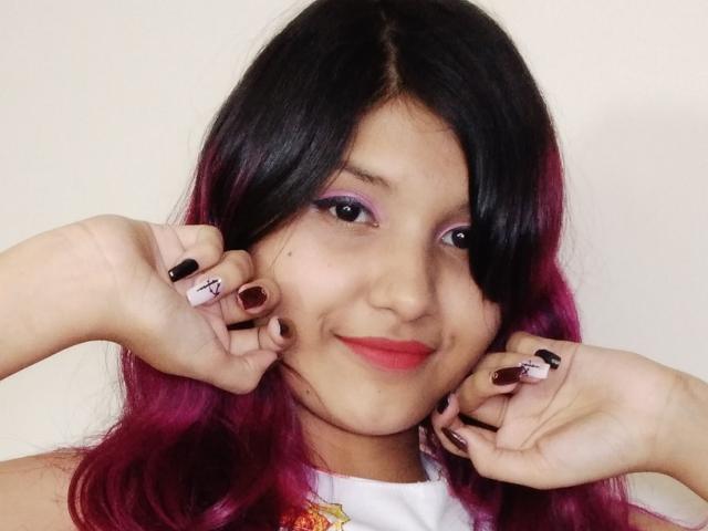 ShairaBeauty - Live sex cam - 9022800