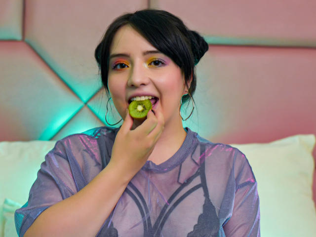 EmelyRose - Live porn &amp; sex cam - 9024760