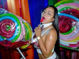 TaniaStrong - Live Sex Cam - 9044992