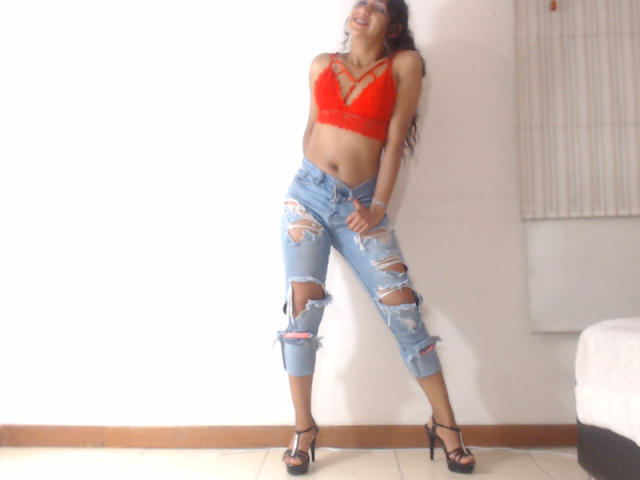 KeylaTormer - Live sex cam - 9047816