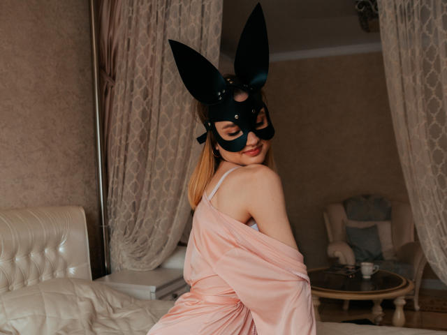 SusieTurner - Live sex cam - 9051948