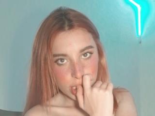 EmmaConnors - Live sex cam - 9069380