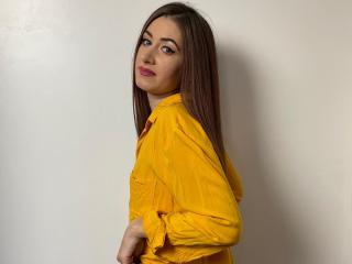 SaraLewis - Live porn &amp; sex cam - 9077244