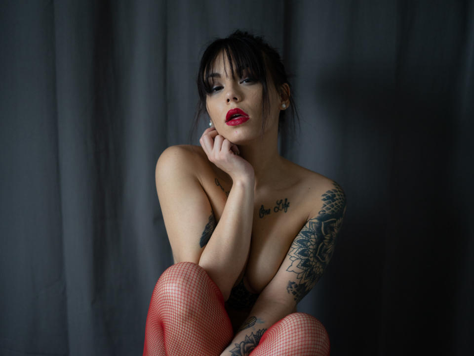 KassiKassou Young women 26 years old 