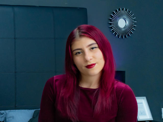 AnnieRoche - Live sex cam - 9114132