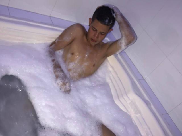 StevenSexyboy - Live Sex Cam - 9119656