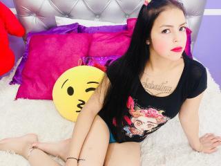 ArianaLynn - Live sex cam - 9126200