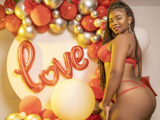 AshantiFloyd - Live porn & sex cam - 9150788