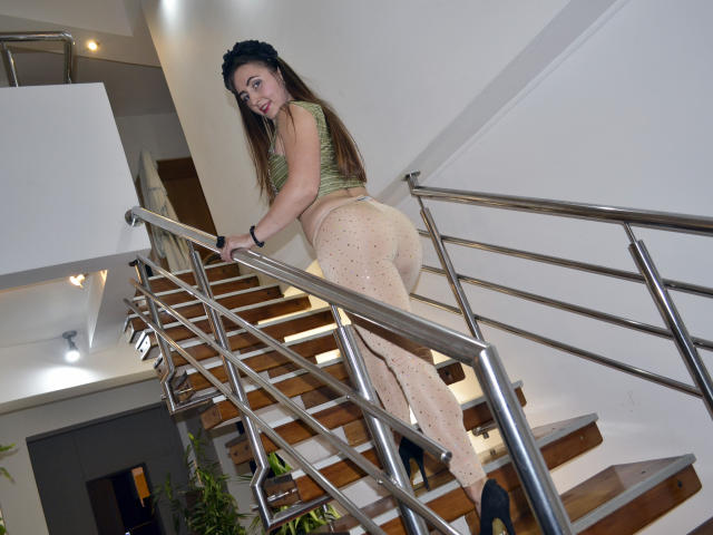 PonyTails - Live sex cam - 9156272