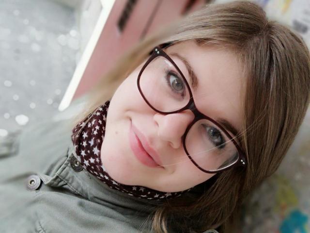 AnnabelLucky - Live porn &amp; sex cam - 9157716