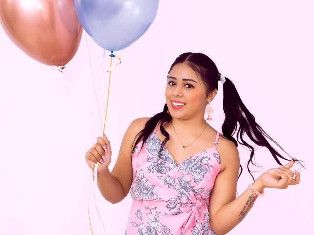 AdisonGray - Sexe cam en vivo - 9161160