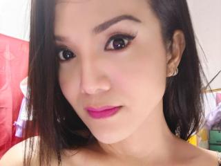 BelleKellyTs - Live Sex Cam - 9161572