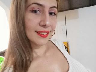 AngieRoussel - Live porn & sex cam - 9163756