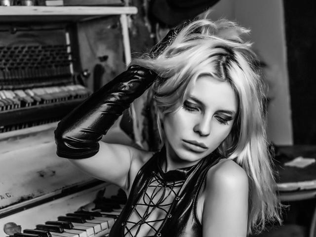 GoddessKaterina - Live porn &amp; sex cam - 9164704