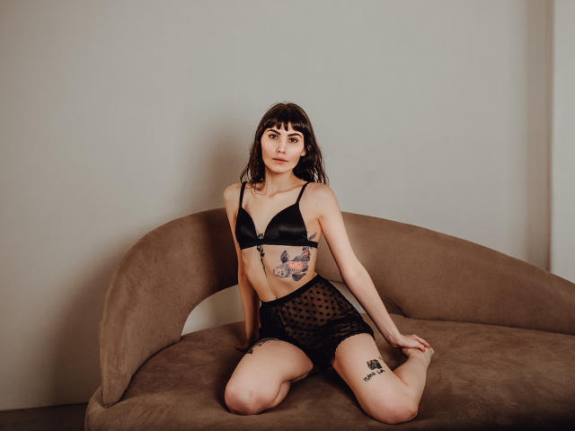VioletxRyan - Live Sex Cam - 9187156