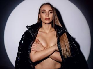 KelyRox - Live porn &amp; sex cam - 9195572