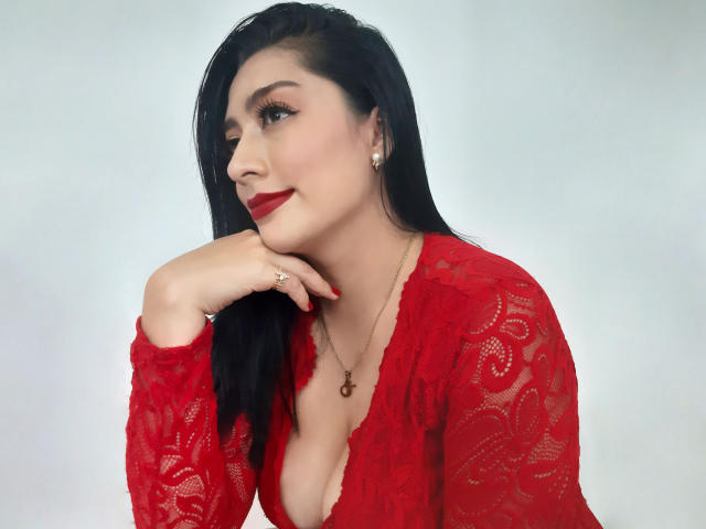 CoralineTyler - Sexe cam en vivo - 9197904