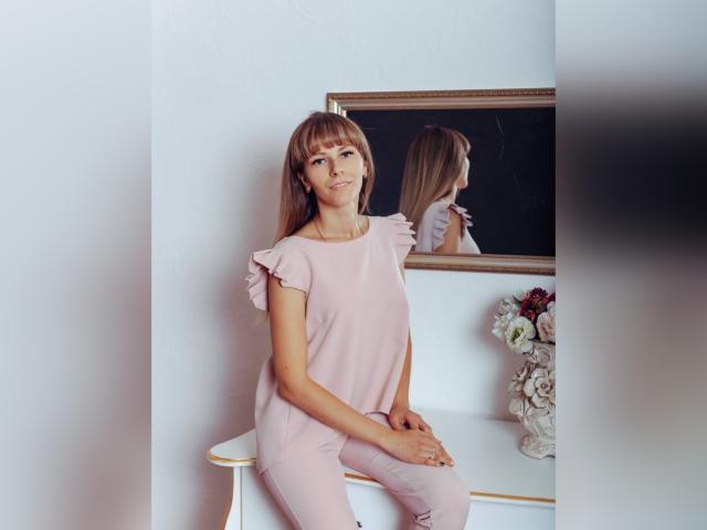 SophieWiles - Live sex cam - 9201892