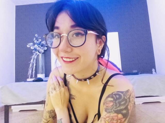 SallyX - Live porn &amp; sex cam - 9202592