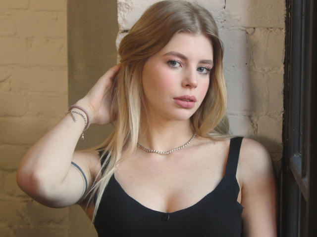 BettyByrd - Live porn &amp; sex cam - 9222320
