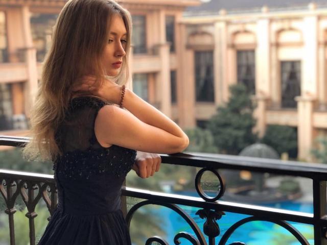 SilviaDavis - Live sex cam - 9226364