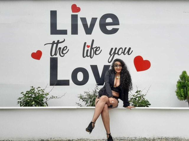 Juaniita - Live sex cam - 9227252