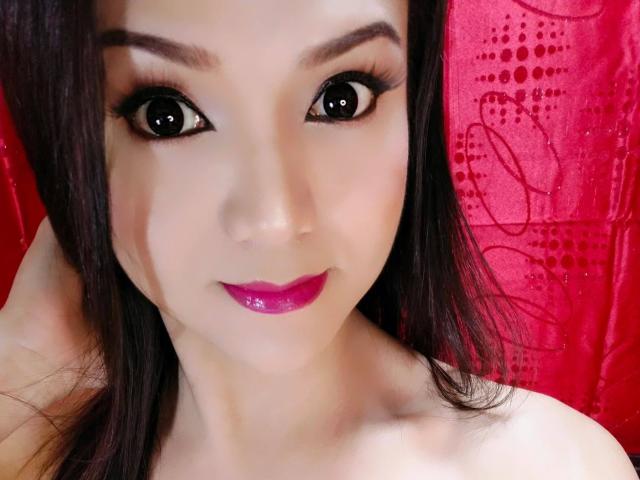 BelleKellyTs - Live sexe cam - 9234292