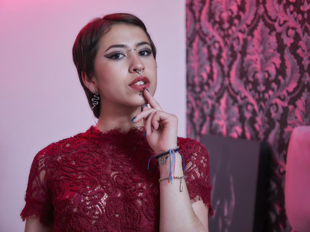 IsabellaCavani - Live sexe cam - 9238384