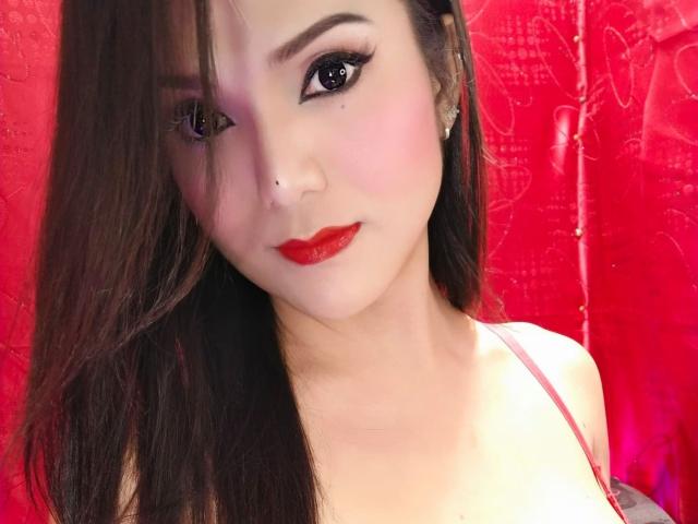 BelleKellyTs - Sexe cam en vivo - 9242356