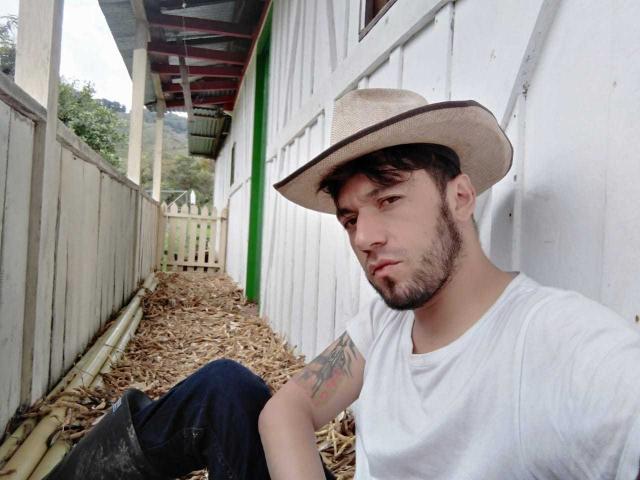 NaughtyCount - Camera khiêu dâm &amp; quyến rũ trực tiếp - 9243324