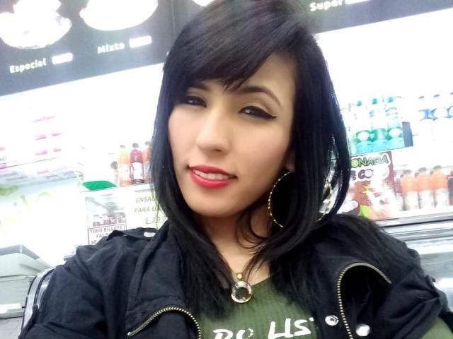 DaniaHot - Live Sex Cam - 9246252