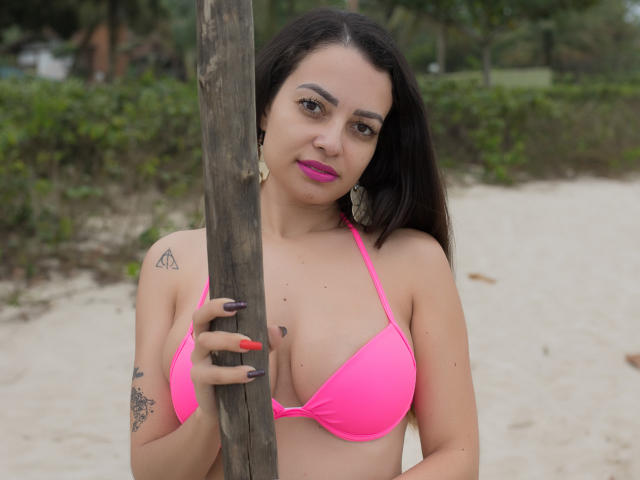 AmaraLove - Live sex cam - 9251476