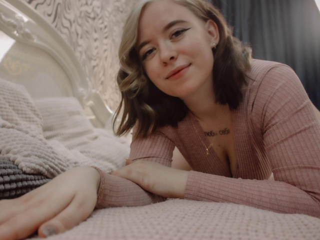 IvyBecker - Sexe cam en vivo - 9260692