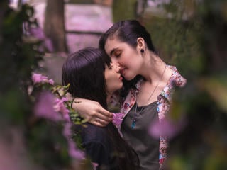 BethAndRose - Live porn & sex cam - 9268960