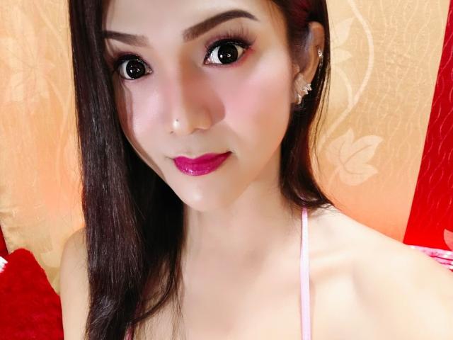 BelleKellyTs - Live sex cam - 9275180