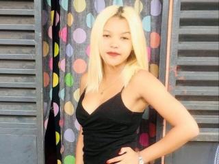 LaylaLove - Live Sex Cam - 9280512