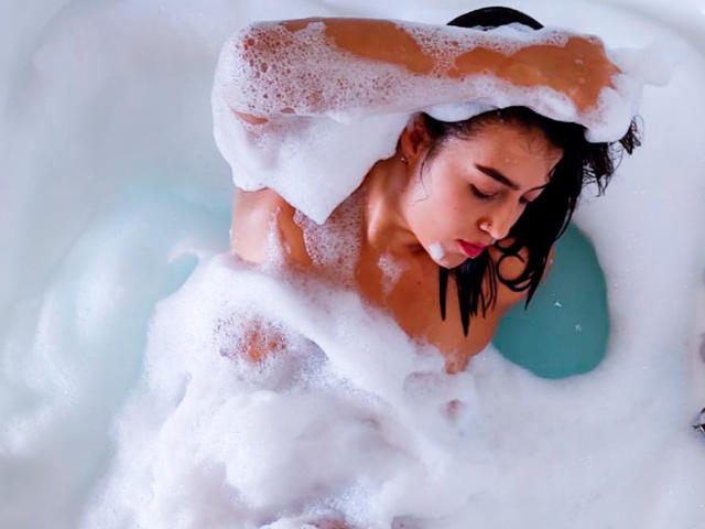 AmberOlson - Live sex cam - 9281000