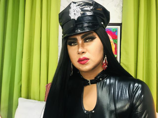 BornStarTS - Live Sex Cam - 9284568