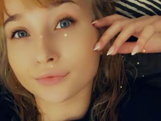 CuteOdetta - Live sex cam - 9292556