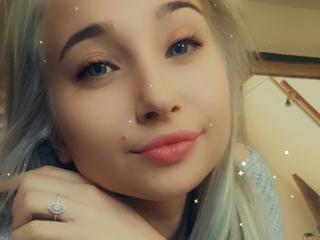 CuteOdetta - Live porn & sex cam - 9292564